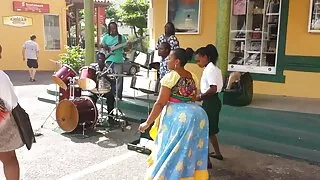 Bod art art girl fodida por um videos de sexo caseiro com negras amigo perto da piscina