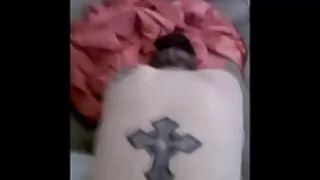 Cospla arrer excitada por esperma fode-se sexo anal brasileiro caseiro com um vibrador de cavalo