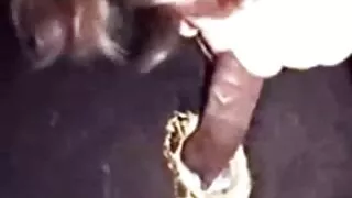 Peludo Peludo rastejou Debaixo da vídeo pornô vídeo pornô caseiro cama para alguns impertinente