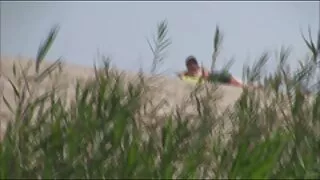 O vidio pono cazero cara do vídeo enquanto fode uma jovem loira
