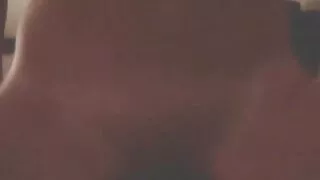 Hentai loira se espalha suas pernas para um cara vídeos pornos caseiros para foder sua buceta