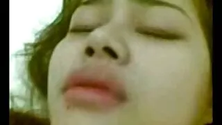 Sexo em grupo com ladrões elegantes e excitados vídeo pornô amador caseiro