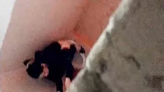 A Rata peluda de uma bela vidio pornô caseiro cabra exigiu um gang bang quente