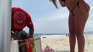 Bailarina a chupar vídeo pornô caseiro das panteras o seu treinador