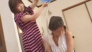 A sexo anal brasileiro caseiro massagista seduziu a cliente a fazer sexo e deixou sua buceta lamber