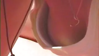 Massagista sem vergonha levada na boca por um vídeo caseiro de pornô brasileiro rapaz de 18 anos com a namorada